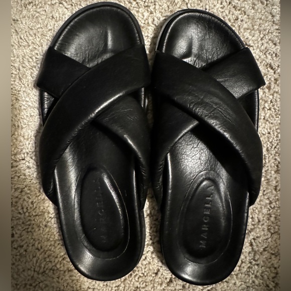 Marcella Riverside Sandal NWOT in Black size 38 / 8. Genuine Italian leather - Picture 2 of 6